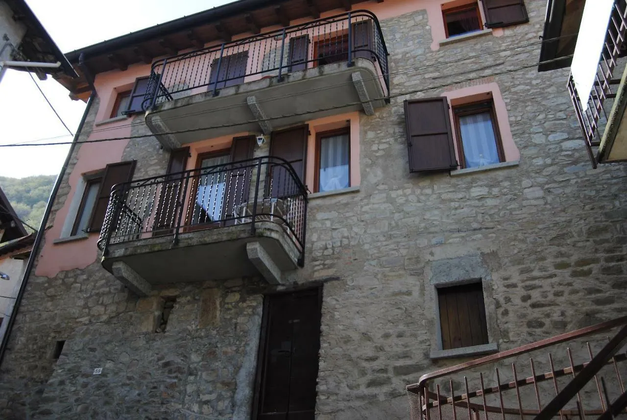 Casa Da Greta Apartment Lezzeno Italy